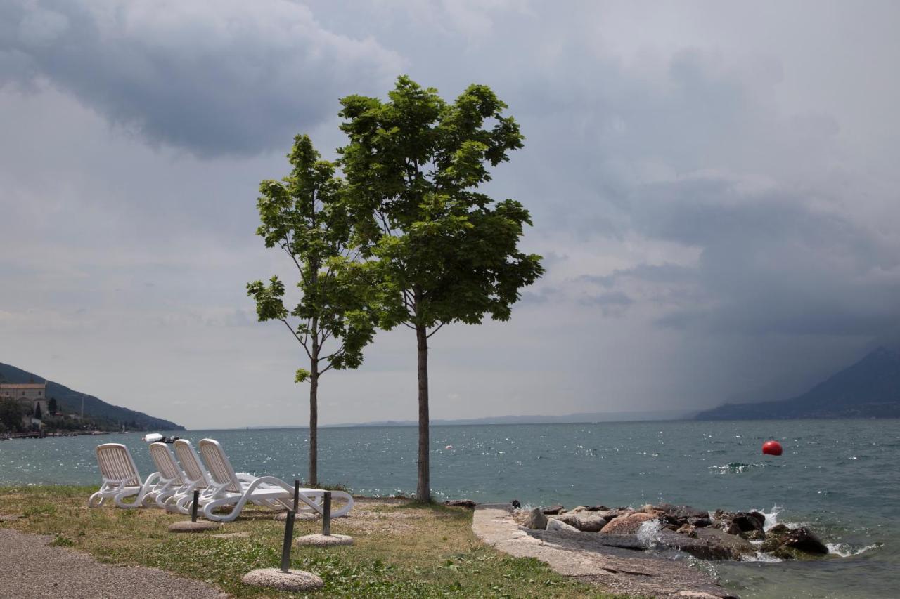 ברנצונה סול גארדה Piccolo Hotel Direkt Am See מראה חיצוני תמונה